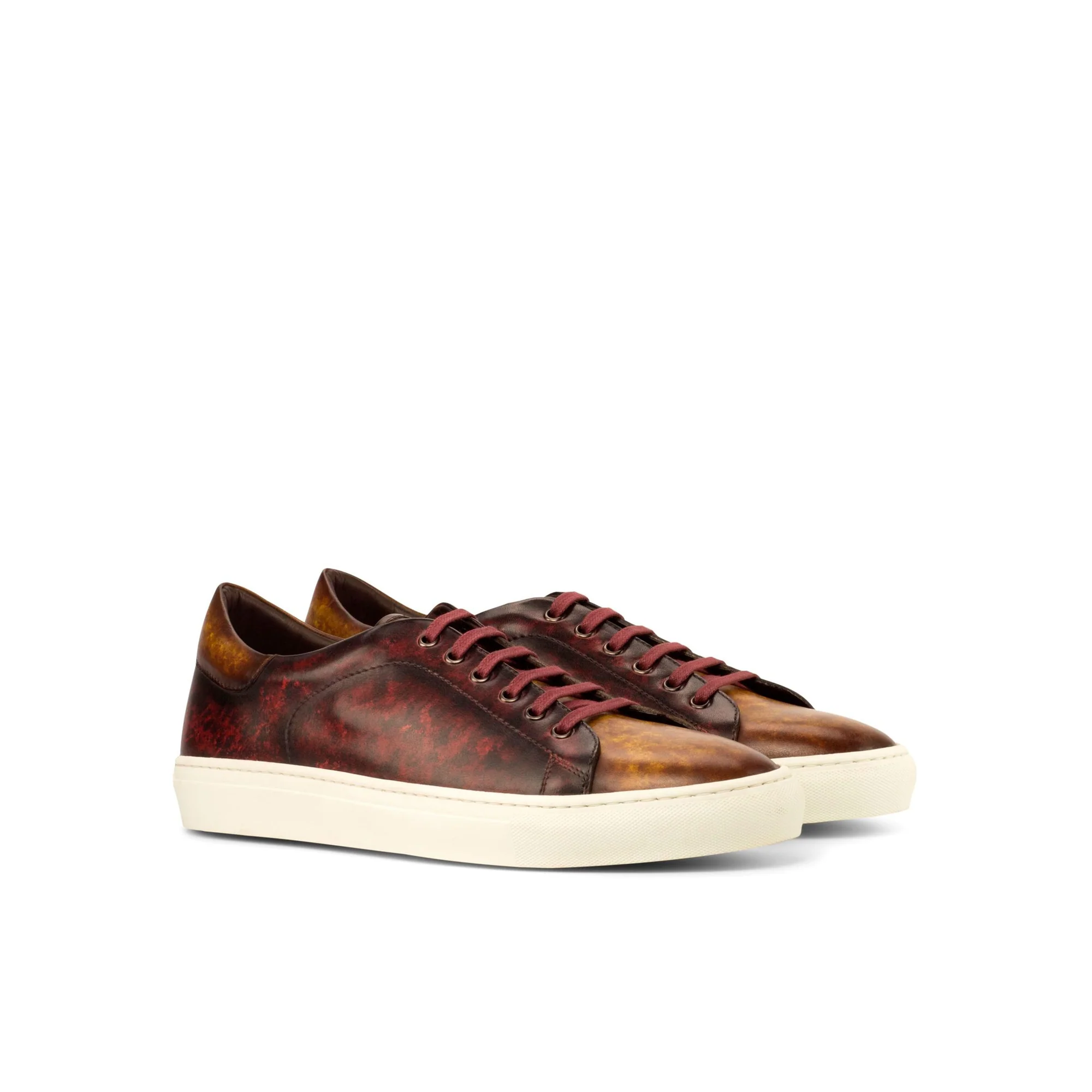 derma contour couture , gold accent sneakers, minimalist luxury sneakers, handcrafted Italian sneakers, premium white sneakers, leather low-top sneakers derma contour couture , gold accent sneakers, minimalist luxury sneakers, handcrafted Italian sneakers, premium white sneakers, leather low-top sneakers