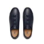 derma contour couture hand-finished, vegetable-tanned leather, soft leather, supple leather, quality craftsmanship, traditional Italian 7