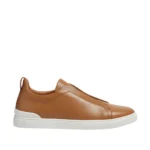 derma contour couture , low-top design, lace-up sneakers, cushioned sole, comfortable insole, leather sole, rubber outsole, breathable leather