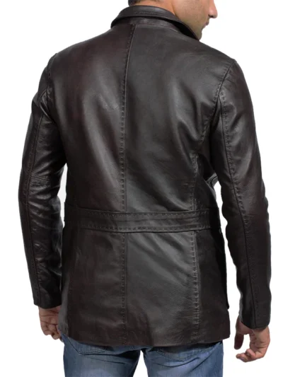 derma contour couture luxury streetwear brand, contemporary fashion label, modern designer wear, premium streetwear clothing2