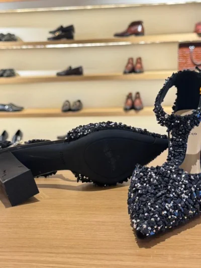 high end handbags, designer shoes, luxury footwear, couture shoes, premium shoes, high end fashion shoes, stylish designer footwear5