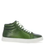 professional casual, urban professionals, fashion influencers, sneaker collectors, lifestyle curators, brand-conscious buyers,1
