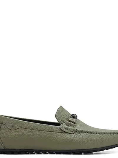 AllSeasonFootwear, WinterLuxury, RuggedElegance, DermaContourCouture, FullGrainLeather, GoodyearWelt, HandcraftedBoots, TimelessDesign