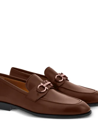 derma contour couture Poolside, beach-ready, casual, relaxed, open-toe, strap-design, summer, leisure, sporty, athletic5